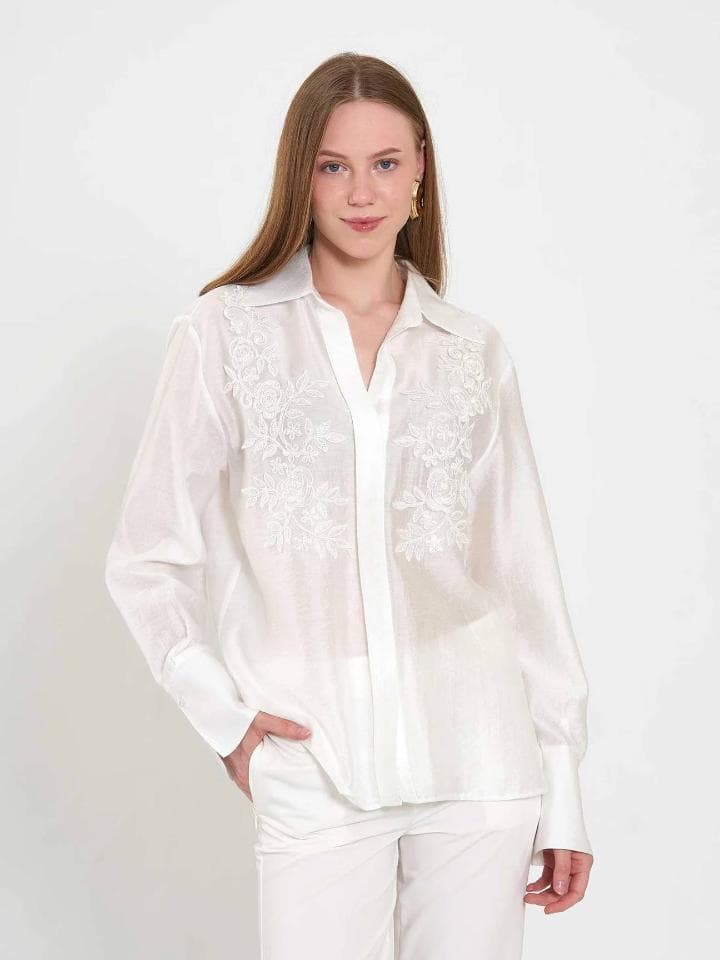 Chemise Fluide Blanche Broderie Florale